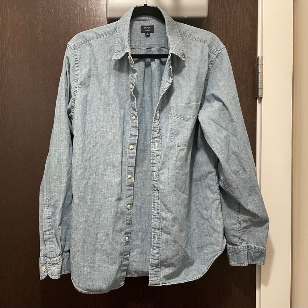J. Crew Chambray Button Down Shirt M